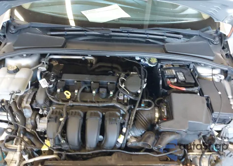 2016 Ford Focus S из США, поврежденный, VIN 1FADP3E23GL306584